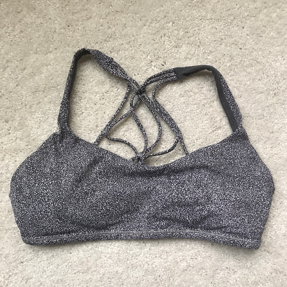 Lululemon Free to Be Zen Sports Bra (Size 8)